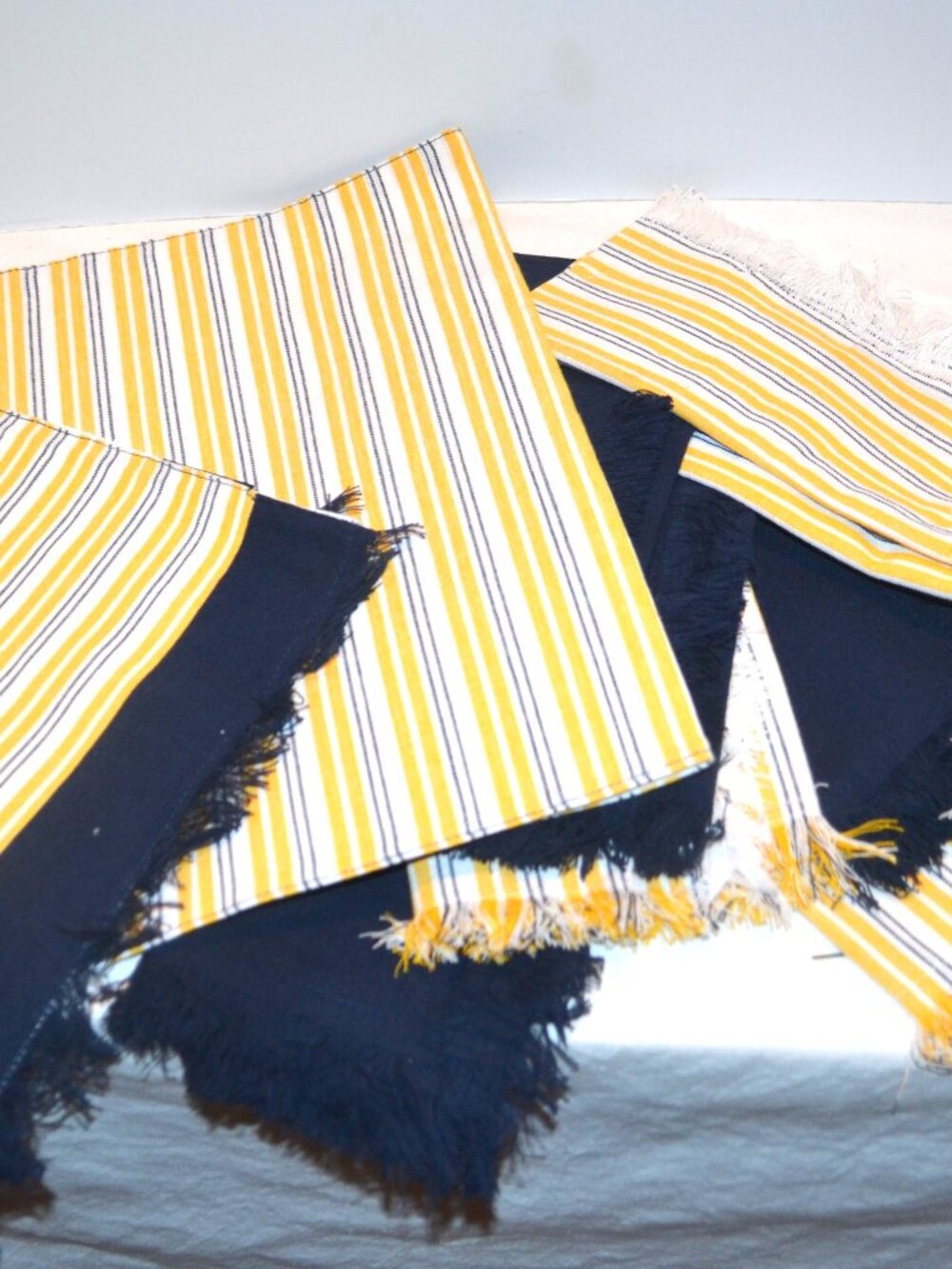 Nautical Coastal Cottage Party Linens 14 Napkins and Runner New